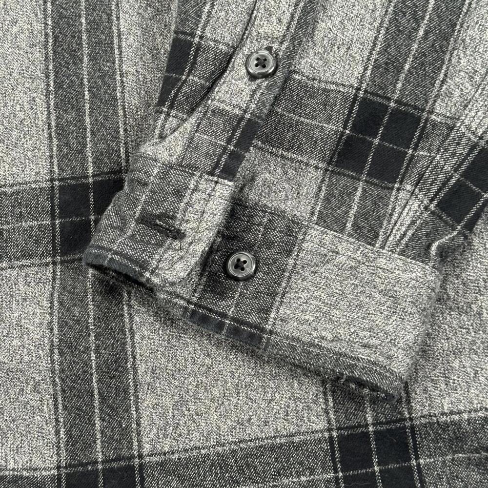 NWOT Carhartt Men's Loose Fit Flannel Plaid Casual Shirt 2XL Gray and Black - Picture 6 of 12